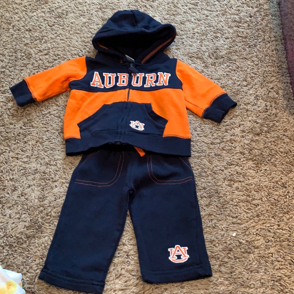 Auburn University outfit size 3-6 months